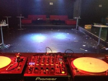 Oliver Schories – DJ Set @ Bootshaus Köln 09-04-2012