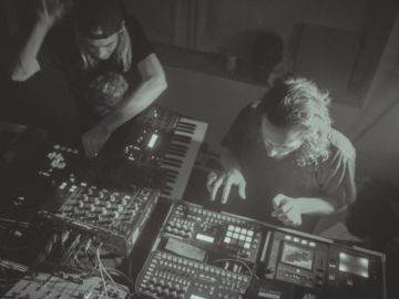 Austrian Apparel live at Sisyphos (02.01.2018, Berlin)