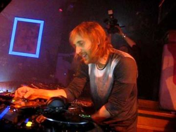 David Guetta live @ Pacha Ibiza June 2011 Video 1