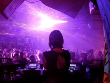 Grace Thompson-Livestream Symbiotikka (Kit Kat Club) August ´19