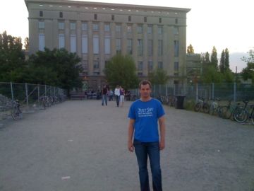 Me in front of Berghain in the early morning