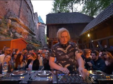 Dominik Eulberg @ Château du Haut-Koenigsbourg in France for Cercle