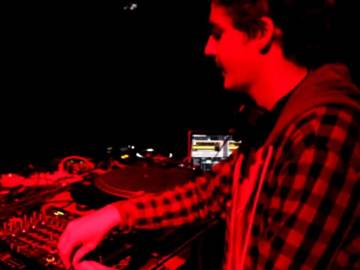 Sommersonnenwende – Carlsberg Support your local DJ – TRESOR BERLIN