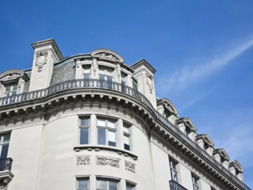 upper rotunda and Mass Ave facade – McCormick Apartments –