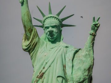 What Tricky Dicky did to Lady Liberty