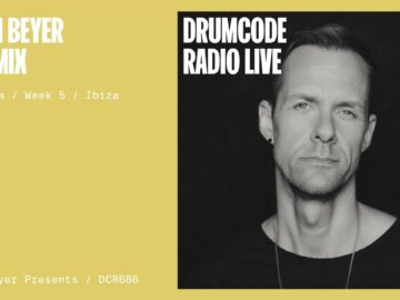 Adam Beyer live mix from Hi Ibiza week 5 [Drumcode