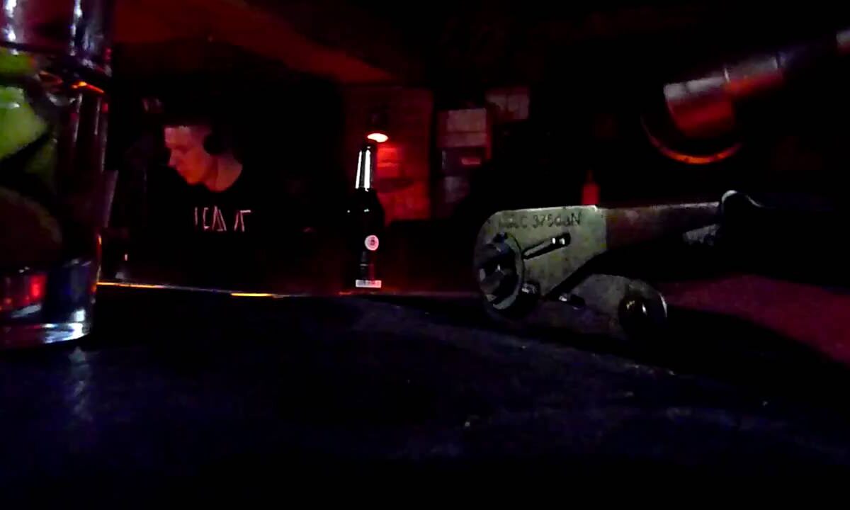 Techno-TV 1 George Bigalke vs. Steve K @ Distillery Leipzig 26.02.11 #2