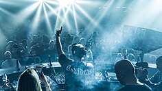 60MIN BIS INS BOOTSHAUS // AFFENKÄFIG RULEZ // TOMMY LIBERA